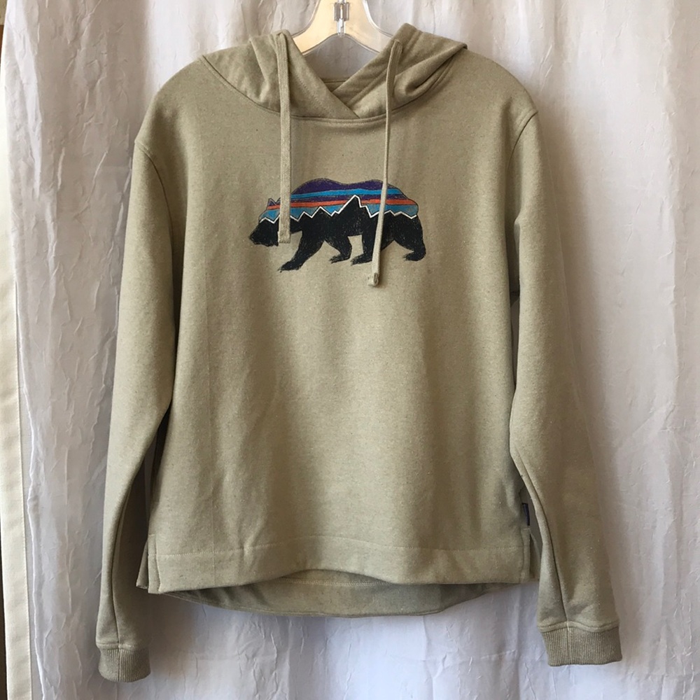 Women’s Patagonia Hoodie